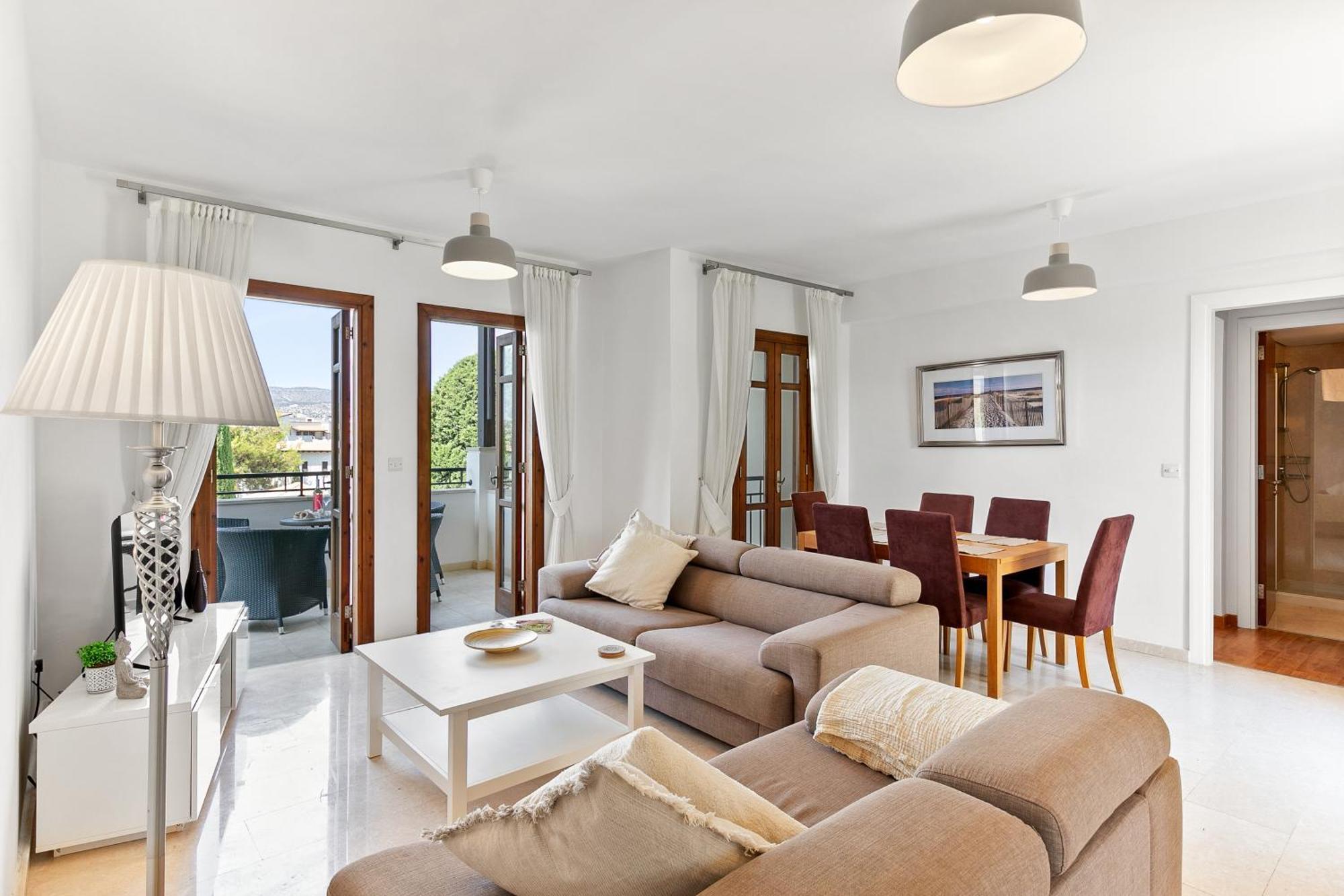2 Bedroom Apartment Chloe With Communal Pool, Aphrodite Hills Resort Kouklia Exterior foto